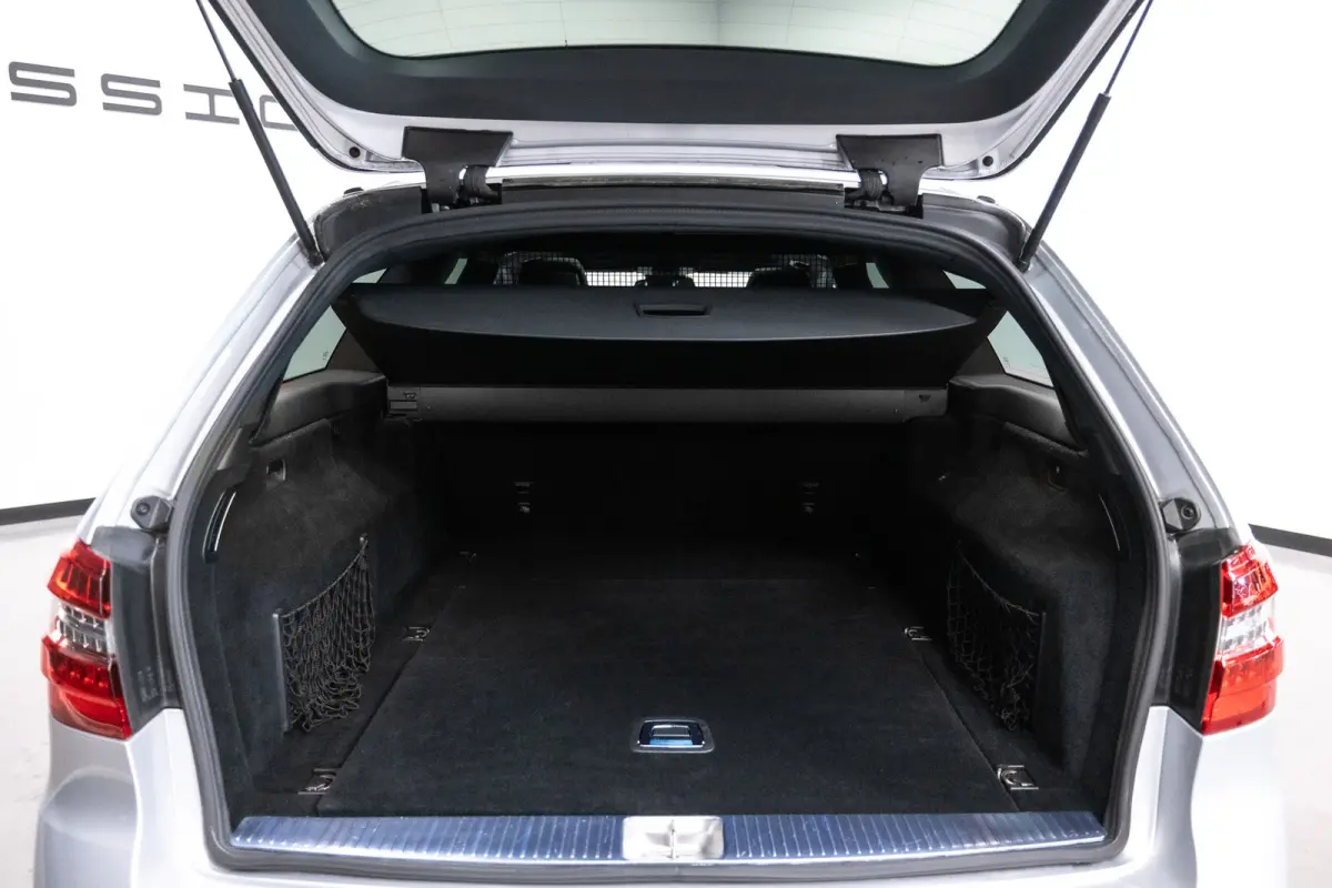 AMG 63 Fiscale waarde € 12.000,- Dealer auto