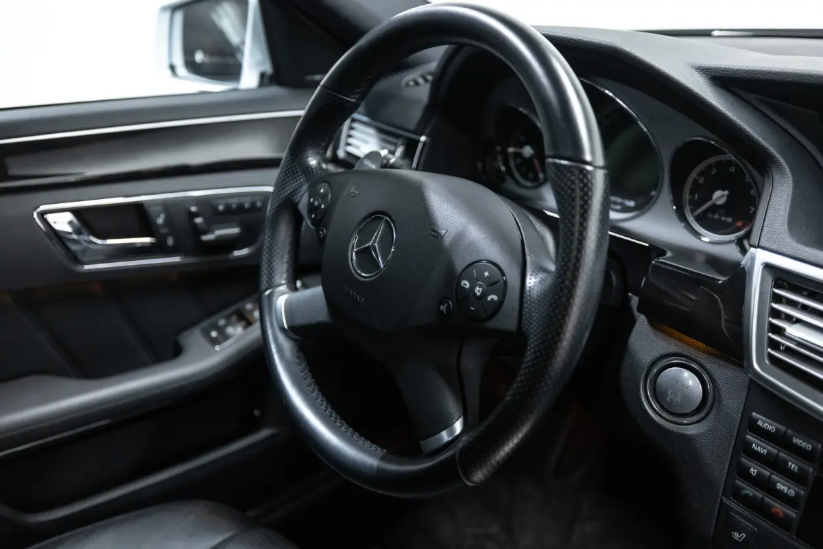 AMG 63 Fiscale waarde € 12.000,- Dealer auto