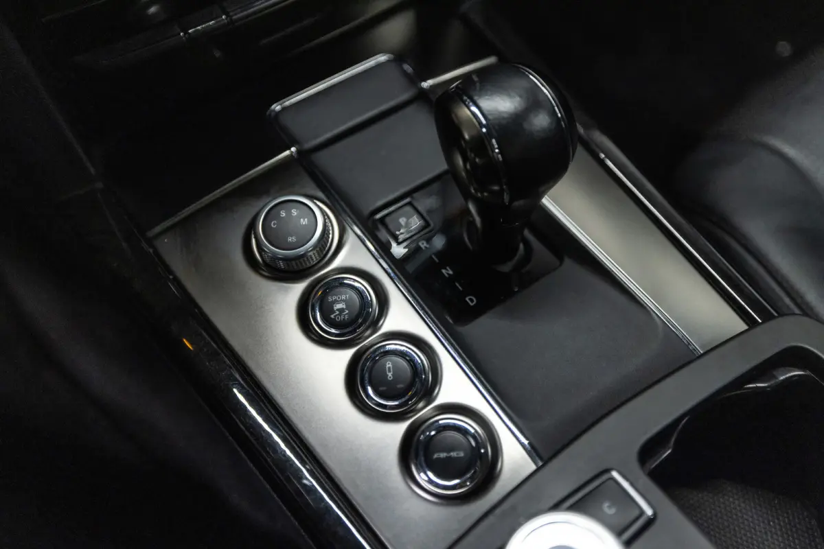 AMG 63 Fiscale waarde € 12.000,- Dealer auto