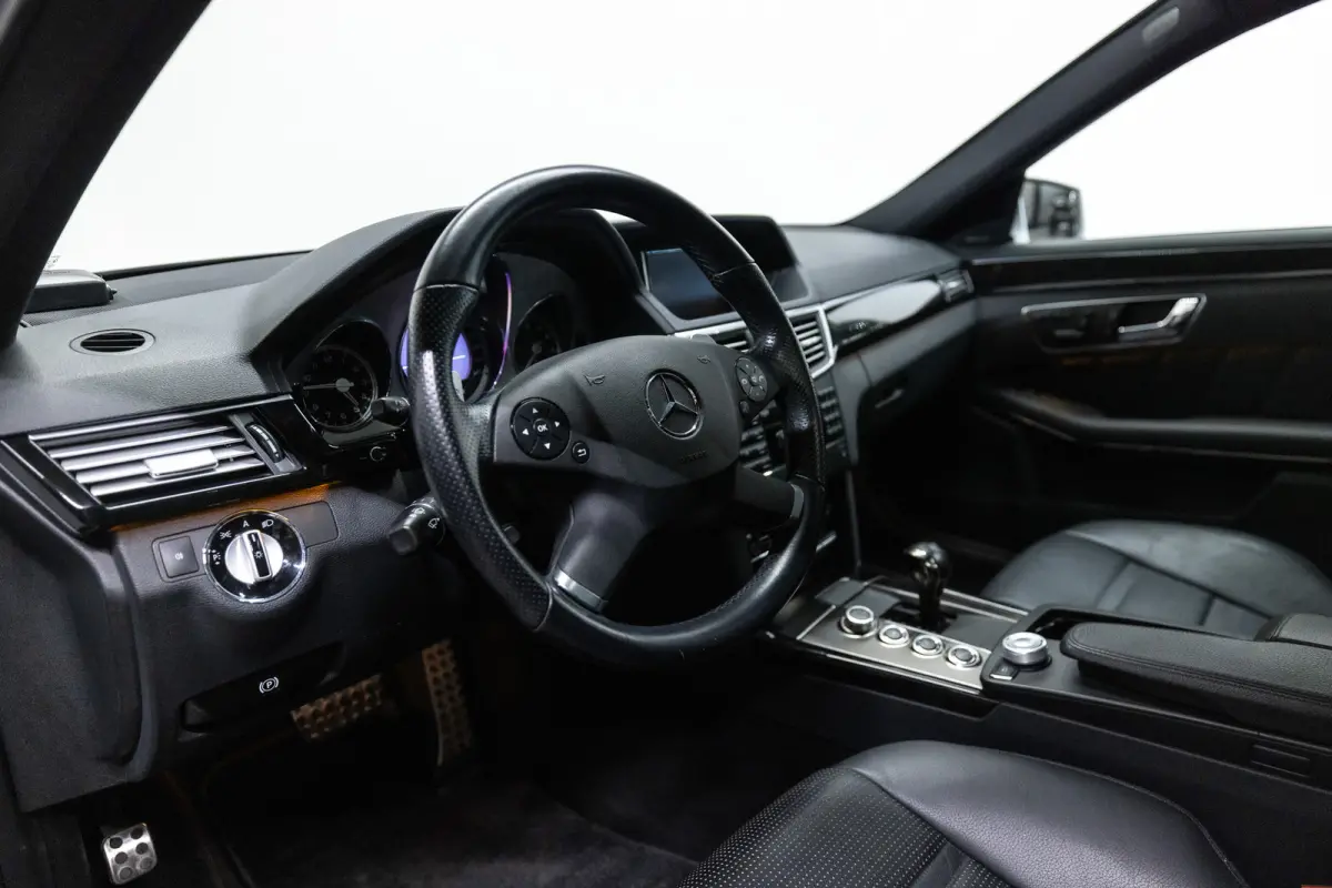 AMG 63 Fiscale waarde € 12.000,- Dealer auto