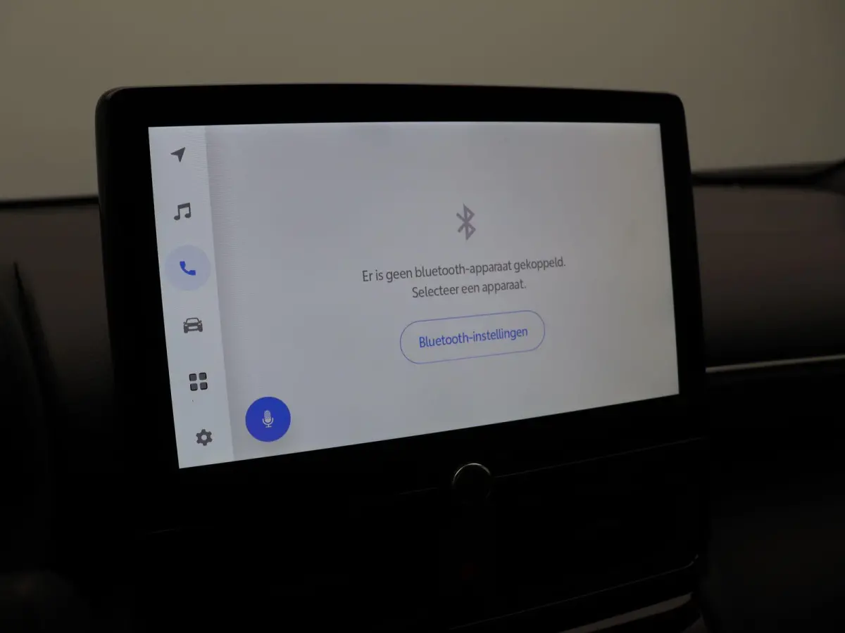 1.5 Hybrid 130 Dynamic | Stoelverwarming | Stuurwielverwarming | Apple Carplay & Android Auto |