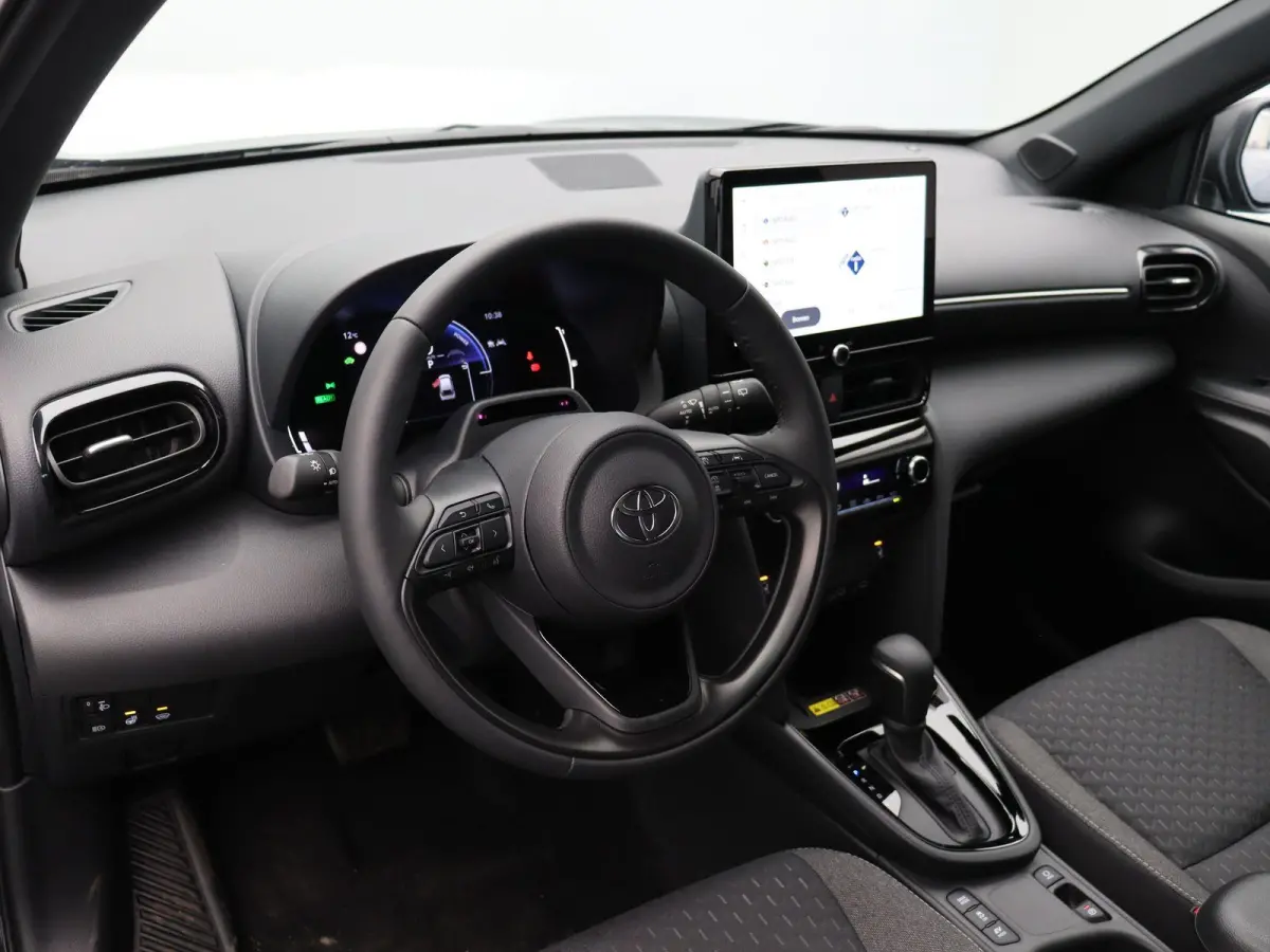 1.5 Hybrid 130 Dynamic | Stoelverwarming | Stuurwielverwarming | Apple Carplay & Android Auto |