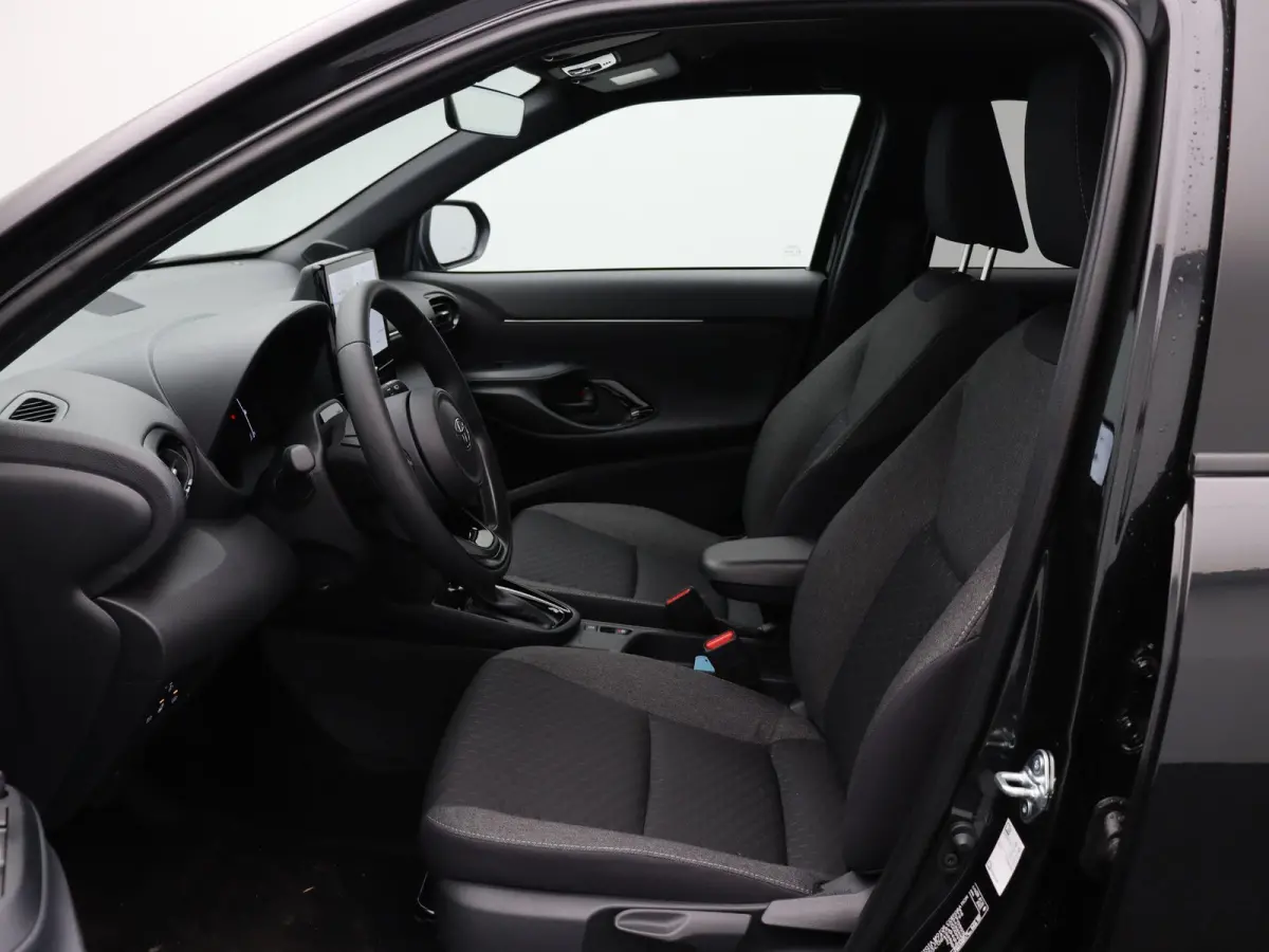 1.5 Hybrid 130 Dynamic | Stoelverwarming | Stuurwielverwarming | Apple Carplay & Android Auto |