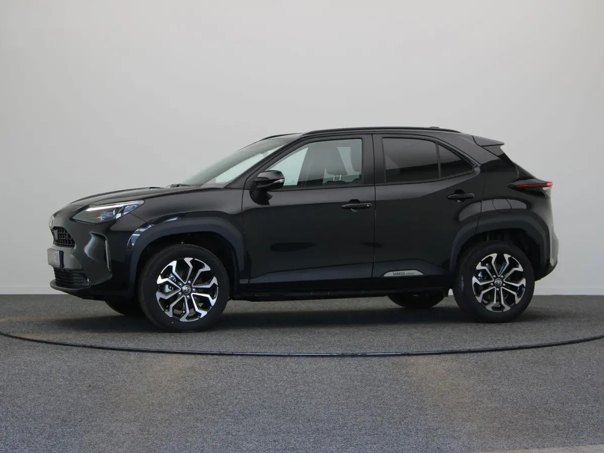 1.5 Hybrid 130 Dynamic | Stoelverwarming | Stuurwielverwarming | Apple Carplay & Android Auto |