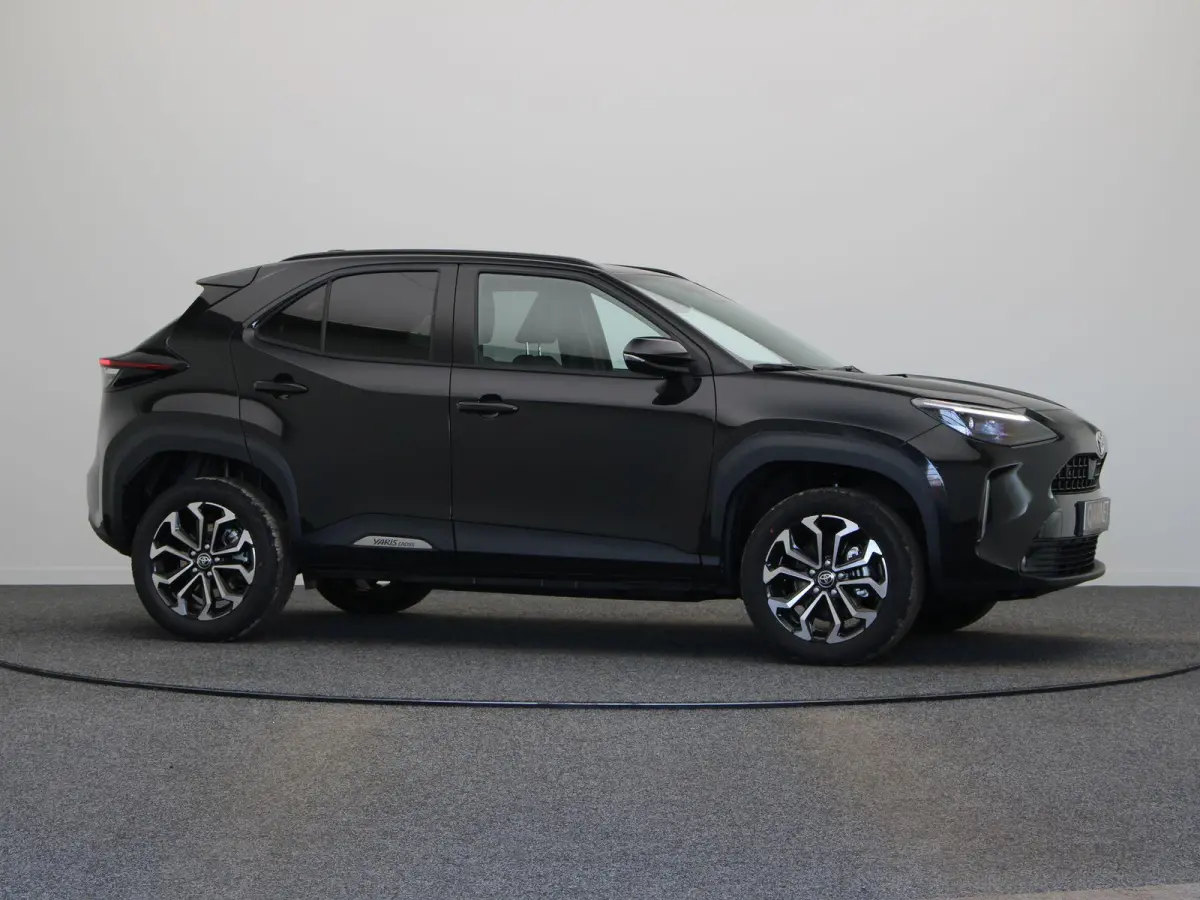 1.5 Hybrid 130 Dynamic | Stoelverwarming | Stuurwielverwarming | Apple Carplay & Android Auto |