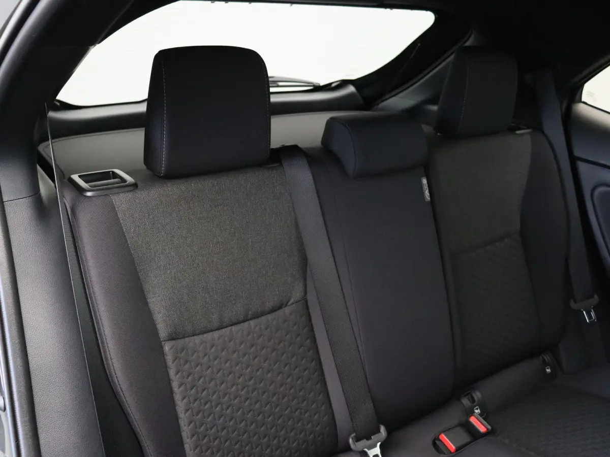 1.5 Hybrid 130 Dynamic | Stoelverwarming | Stuurwielverwarming | Apple Carplay & Android Auto |