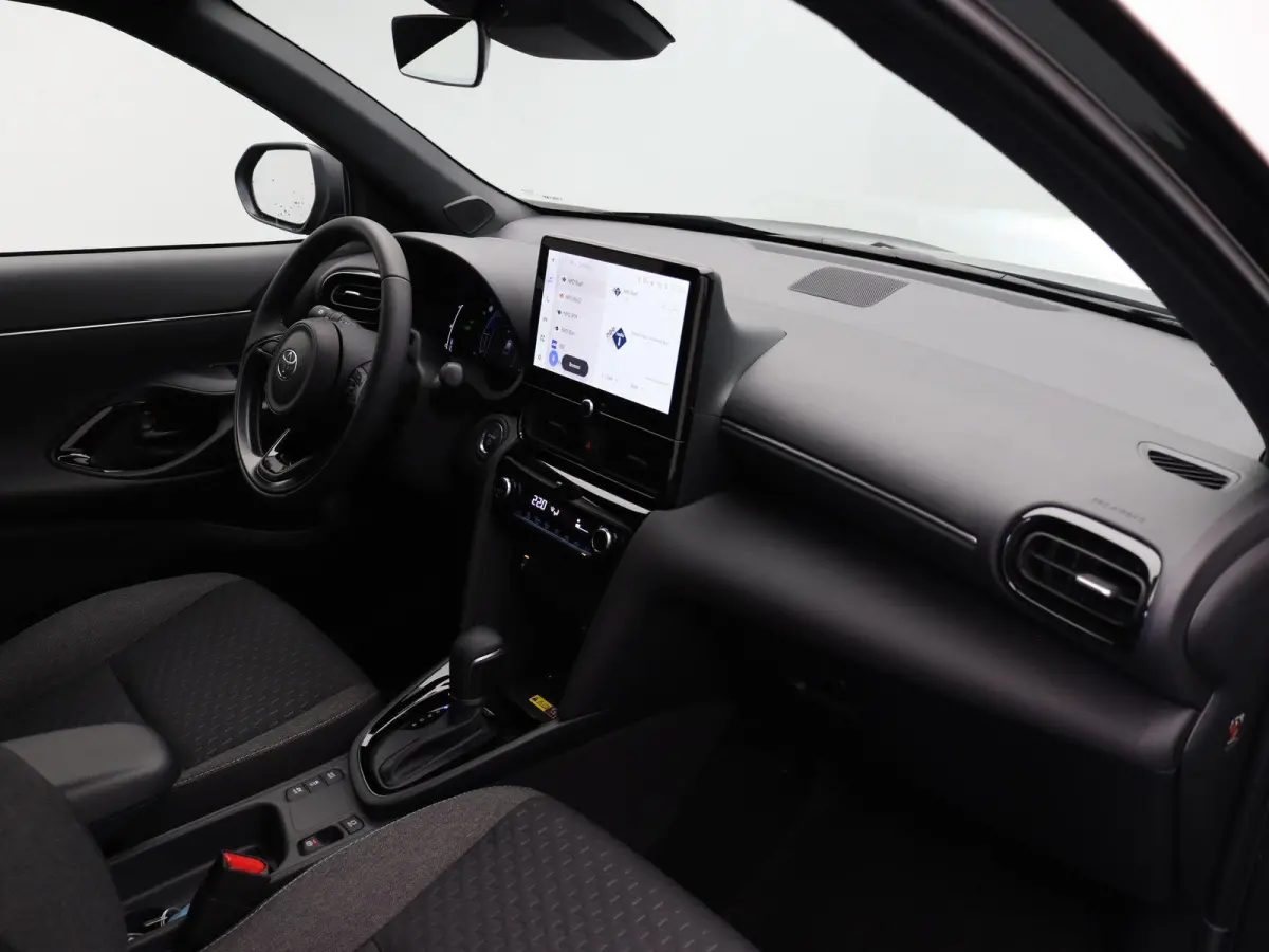 1.5 Hybrid 130 Dynamic | Stoelverwarming | Stuurwielverwarming | Apple Carplay & Android Auto |