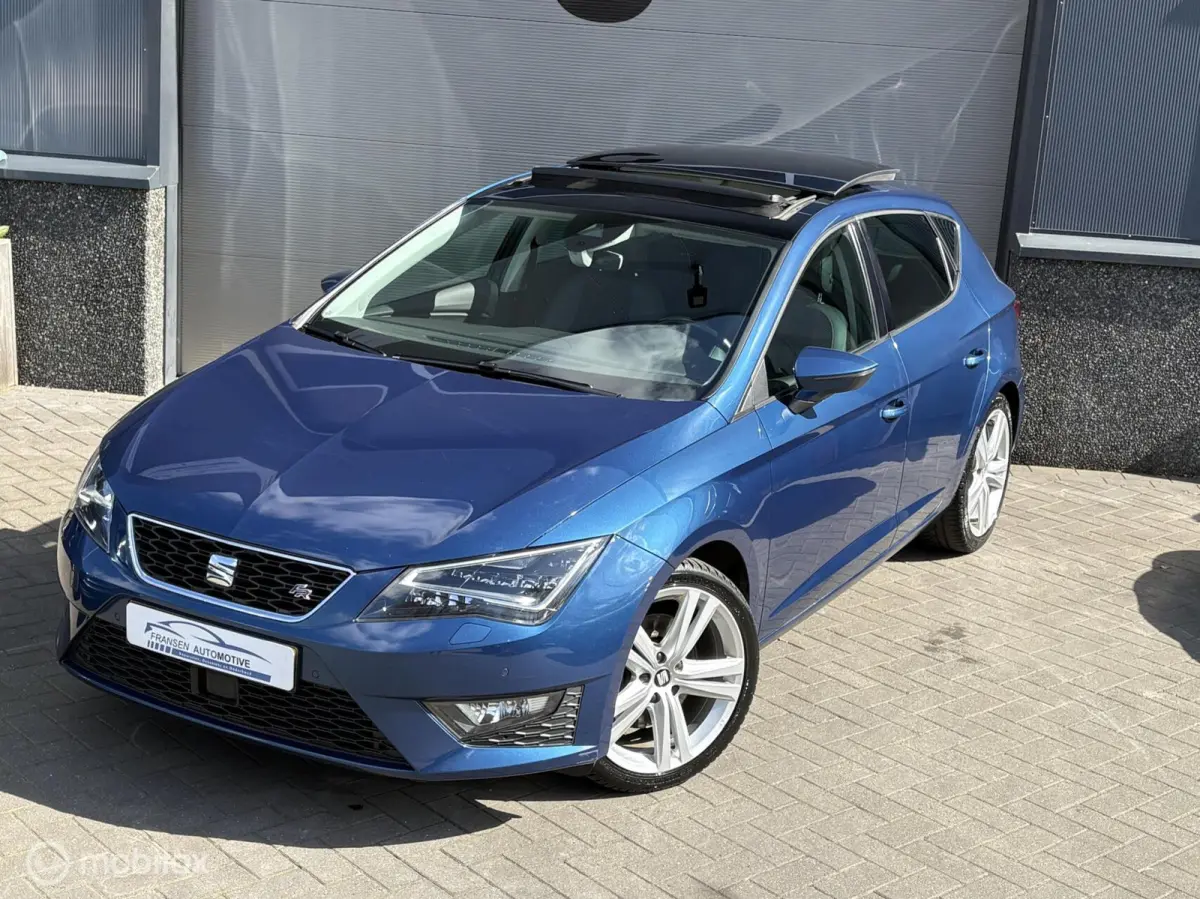 1.8 TSI FR Connect Panorma/Camera/Clima leuke auto