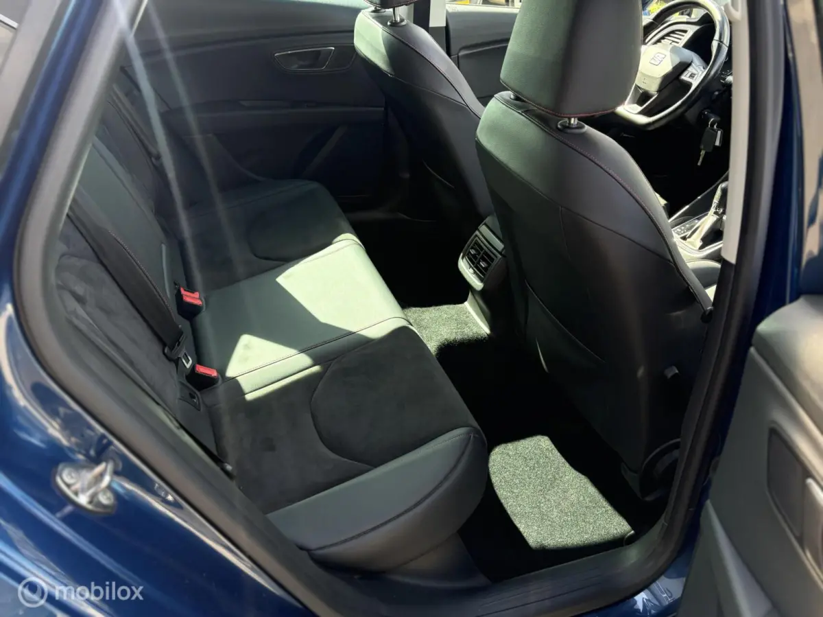 1.8 TSI FR Connect Panorma/Camera/Clima leuke auto