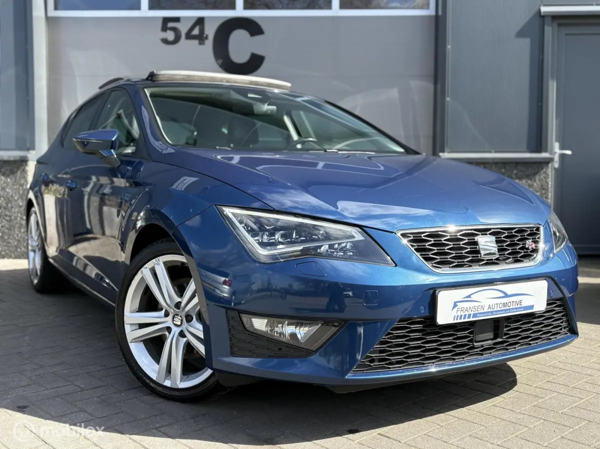 1.8 TSI FR Connect Panorma/Camera/Clima leuke auto