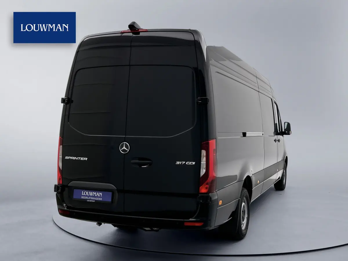 317 L3H2 PRO Led voor+achter Navigatie Achteruitrijcamera 3500KG Trekgewicht