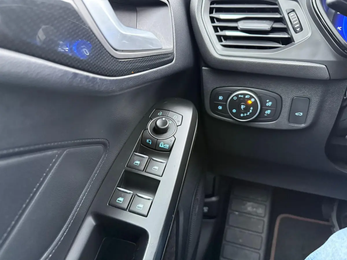 2.0 EcoBlue ST Line X Business, Navi, inc BTW, Automaat