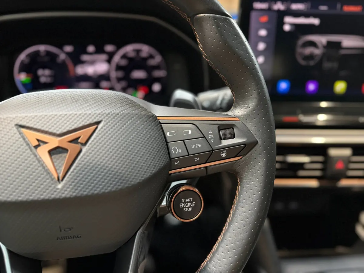 1.4 e-Hybrid VZ Performance|Pano|Camera|Matrix