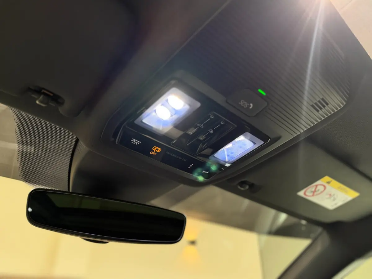 1.4 e-Hybrid VZ Performance|Pano|Camera|Matrix