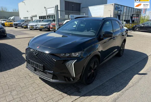 E-Tense 225 Performance Line, Navi, Dealer auto, Camera, Alcantara, Stoel verwarming, 1ste eigenaar