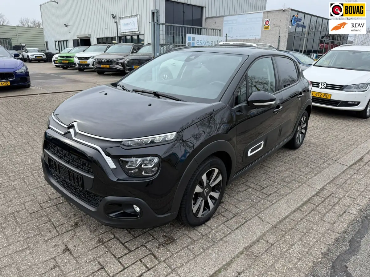 1.2 PureTech Feel, Facelift, Navi, Dealer auto