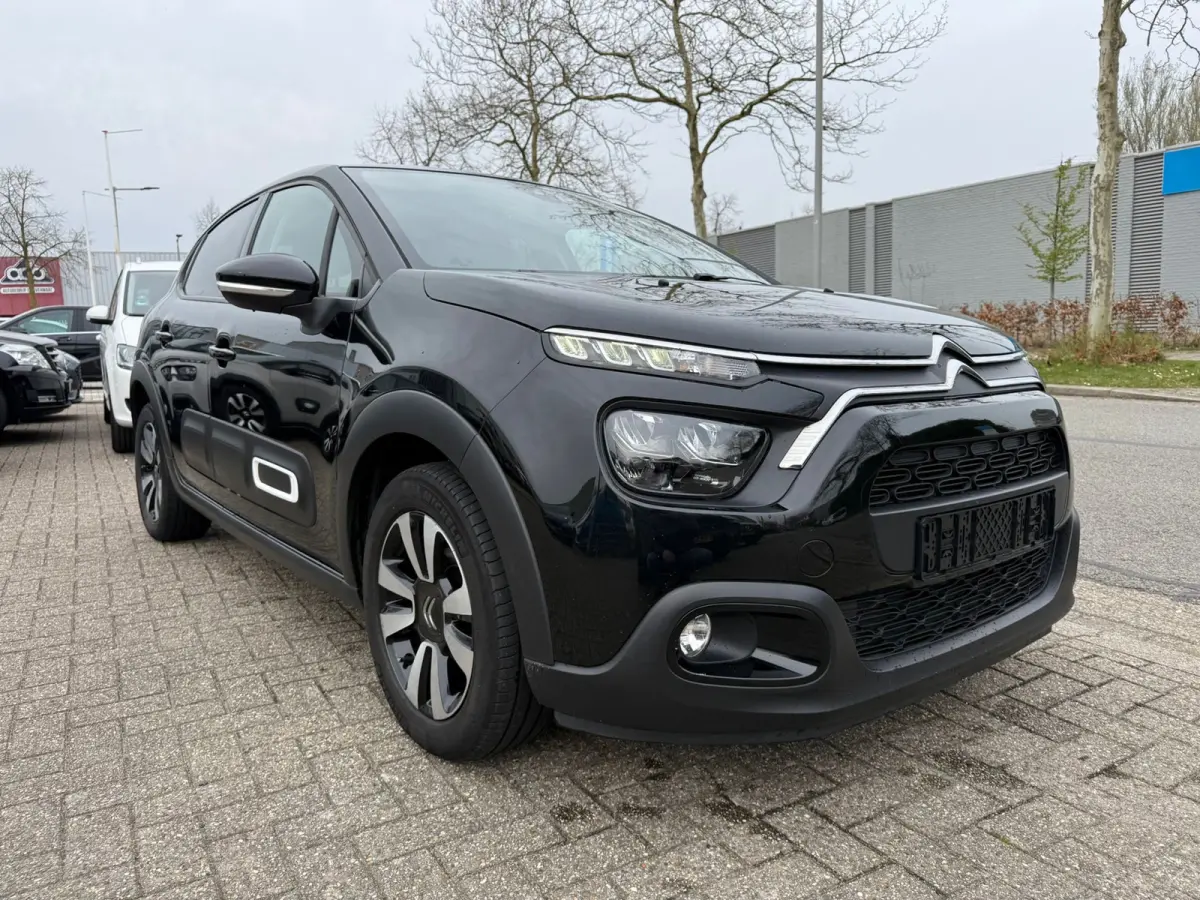 1.2 PureTech Feel, Facelift, Navi, Dealer auto