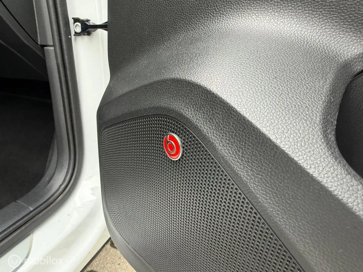 1.5 TSI Xcellence 150PK DSG Viritual/ACC/Beats/LED
