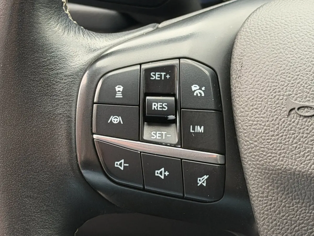 2.5 PHEV Vignale LED ACC Camera Trekhaak HUD B&O
