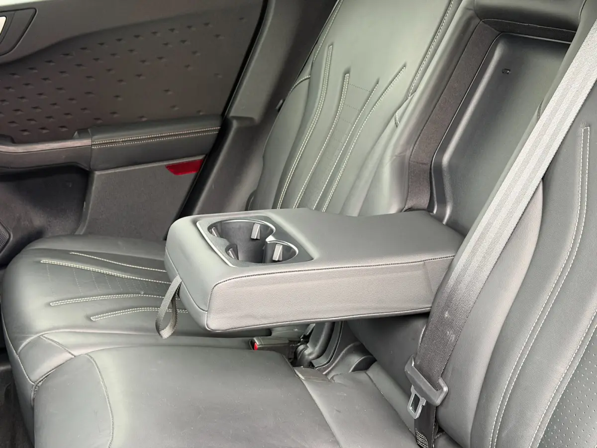 2.5 PHEV Vignale LED ACC Camera Trekhaak HUD B&O