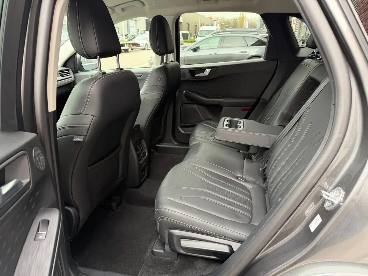 2.5 PHEV Vignale LED ACC Camera Trekhaak HUD B&O