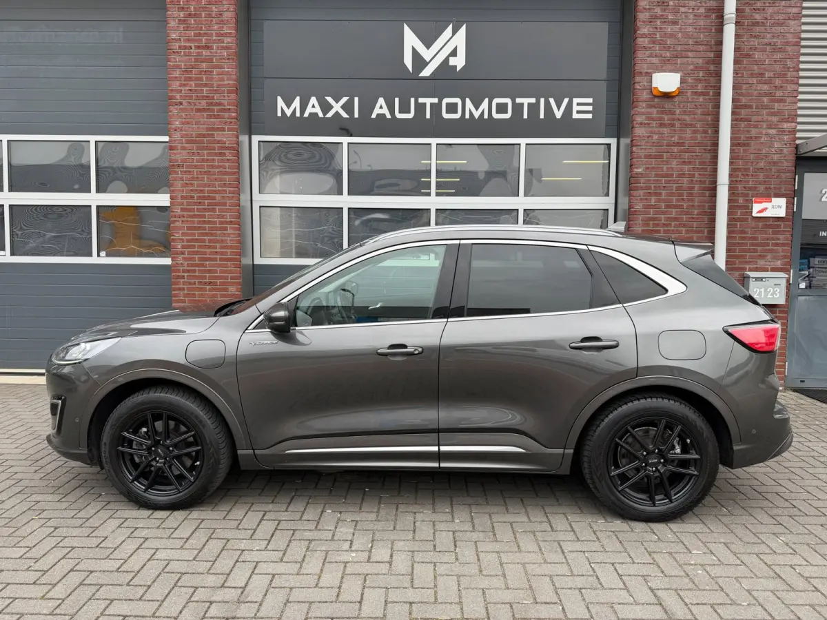 2.5 PHEV Vignale LED ACC Camera Trekhaak HUD B&O