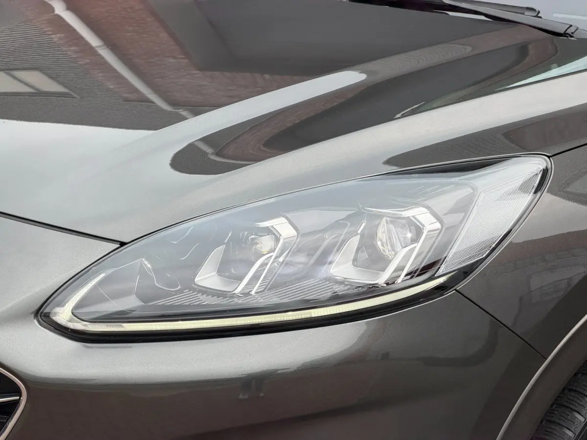2.5 PHEV Vignale LED ACC Camera Trekhaak HUD B&O