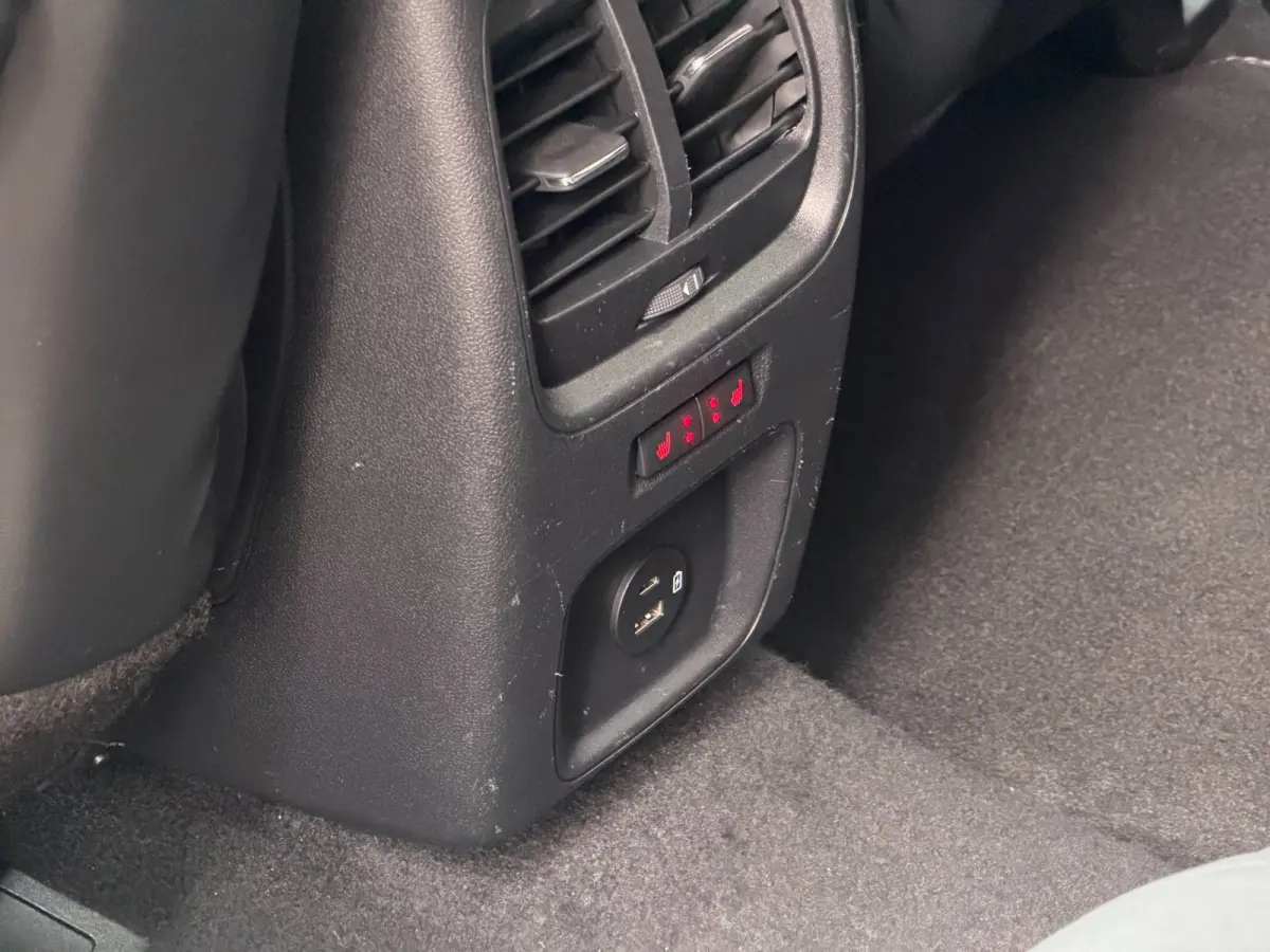 2.5 PHEV Vignale LED ACC Camera Trekhaak HUD B&O