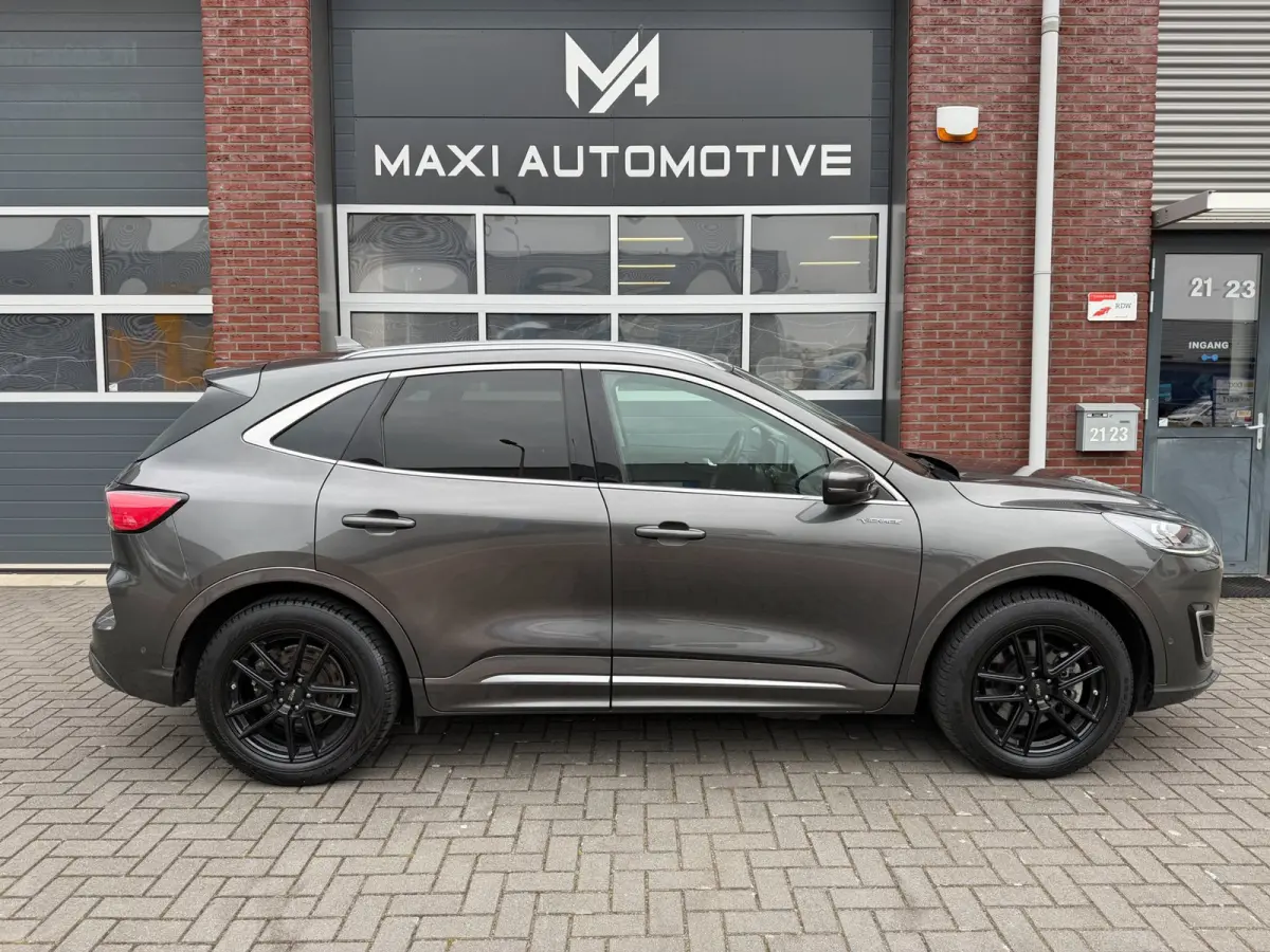 2.5 PHEV Vignale LED ACC Camera Trekhaak HUD B&O