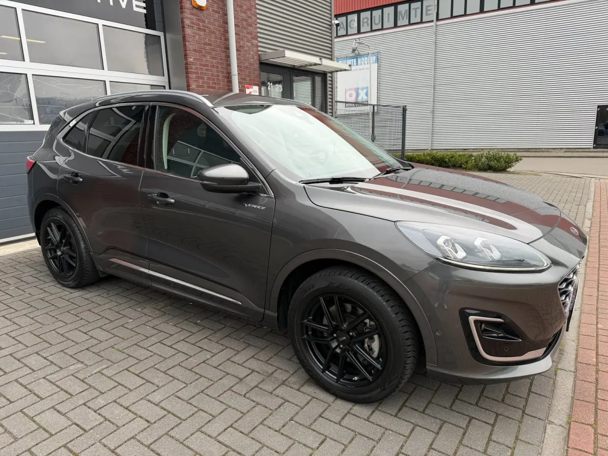 2.5 PHEV Vignale LED ACC Camera Trekhaak HUD B&O