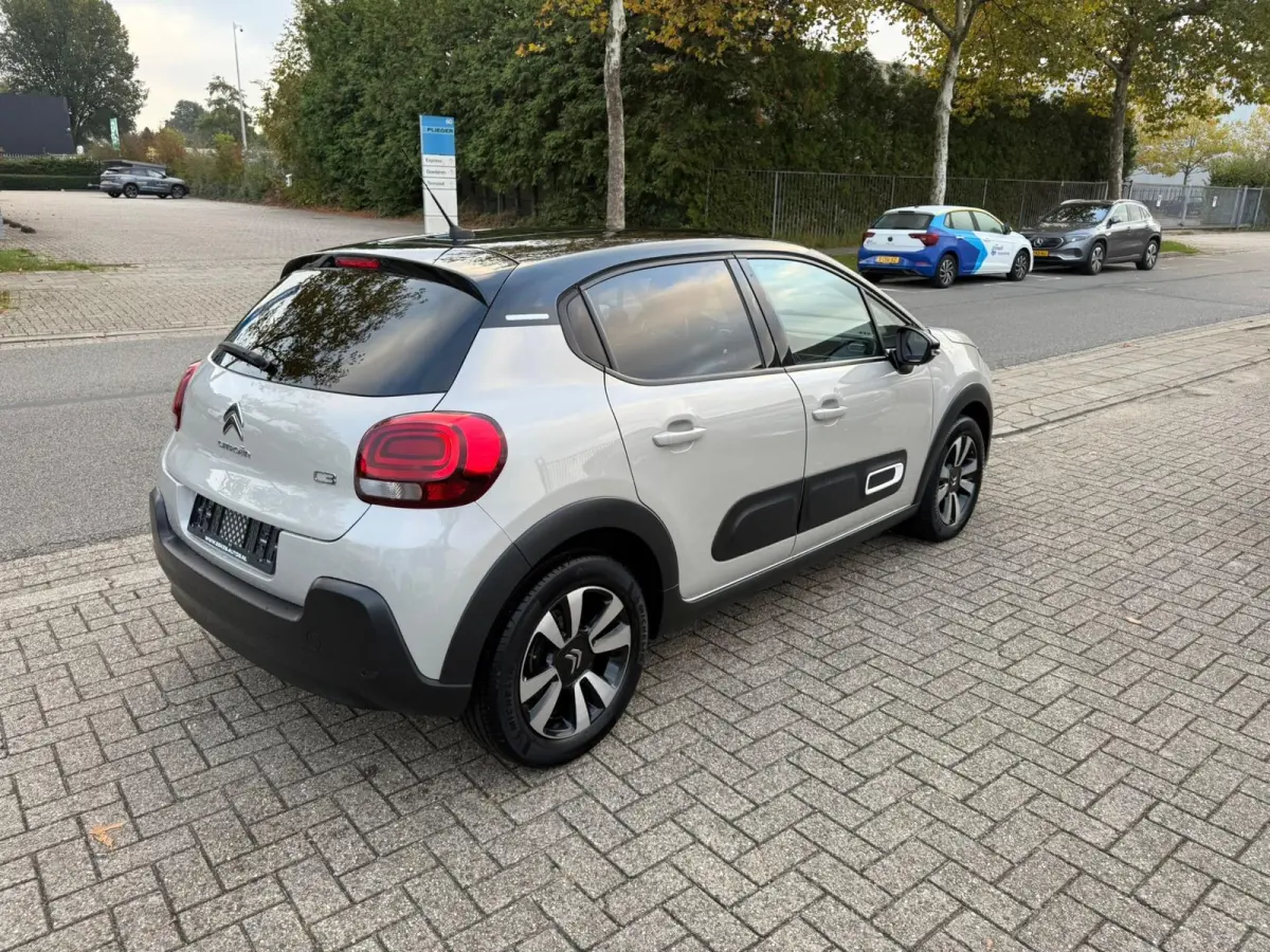 1.2 PureTech Feel, Facelift, Navi, Dealer auto