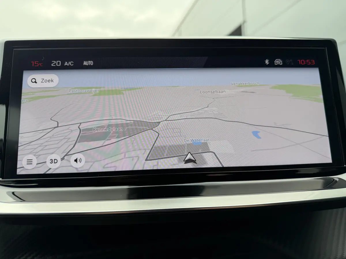 100pk GT (Camera - Keyless Entry - Parkeersensoren V+A - LED - Navigatie - Automatische Airco - Draadloos laden - Apple Carplay - 3D Cockpit)