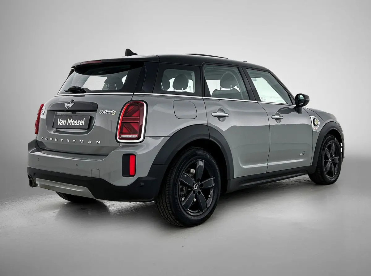 1.5 Cooper ALL4 | PANO-SCHUIFDAK | HEAD-UP | CAMERA | NAVIGATIE | STOEL-STUURWIELVERWARMING