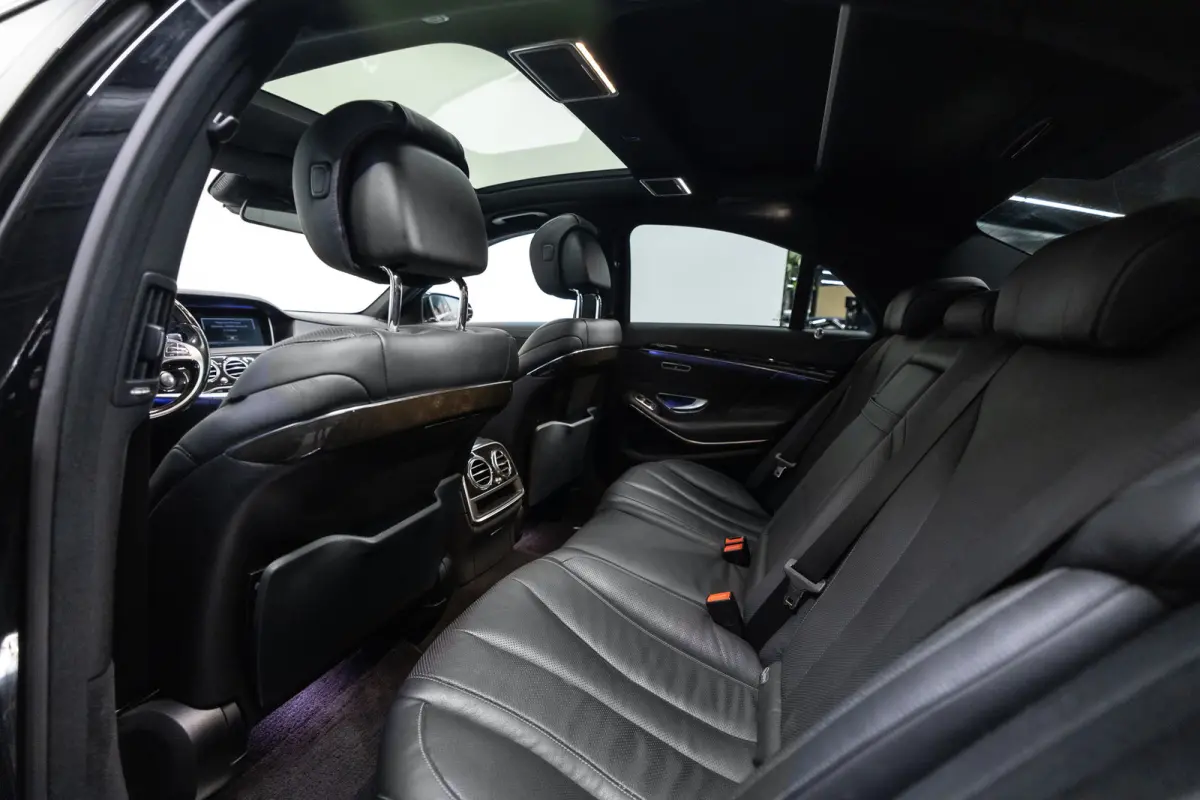 400 HYBRID Btw auto, (€ 32.190,08 Ex B.T.W) DEALER AUTO AANBIEDING