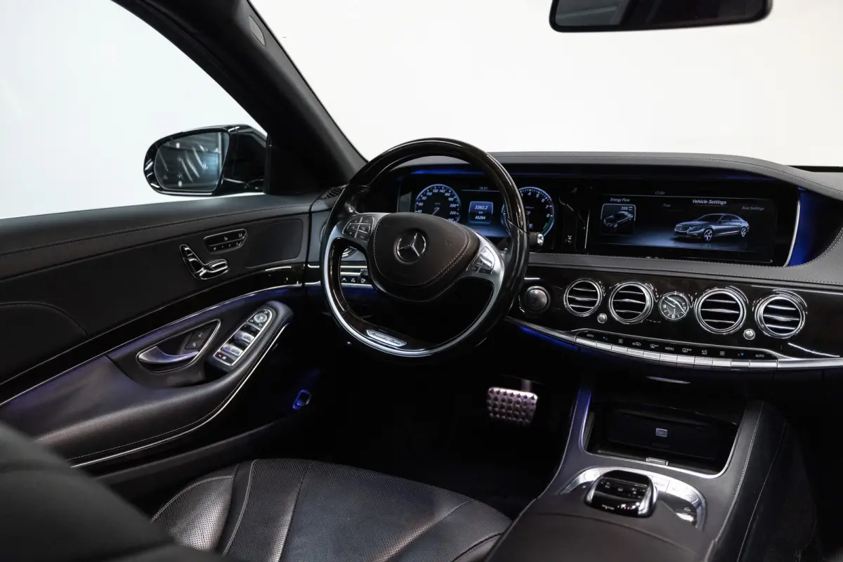 400 HYBRID Btw auto, (€ 32.190,08 Ex B.T.W) DEALER AUTO AANBIEDING