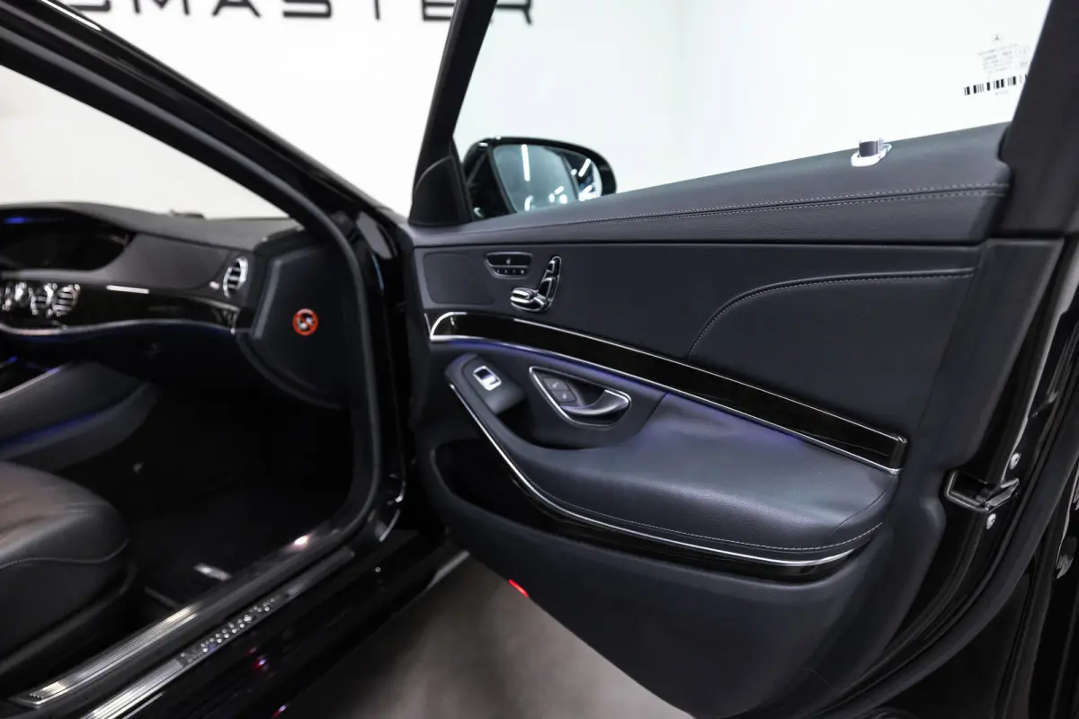 400 HYBRID Btw auto, (€ 32.190,08 Ex B.T.W) DEALER AUTO AANBIEDING