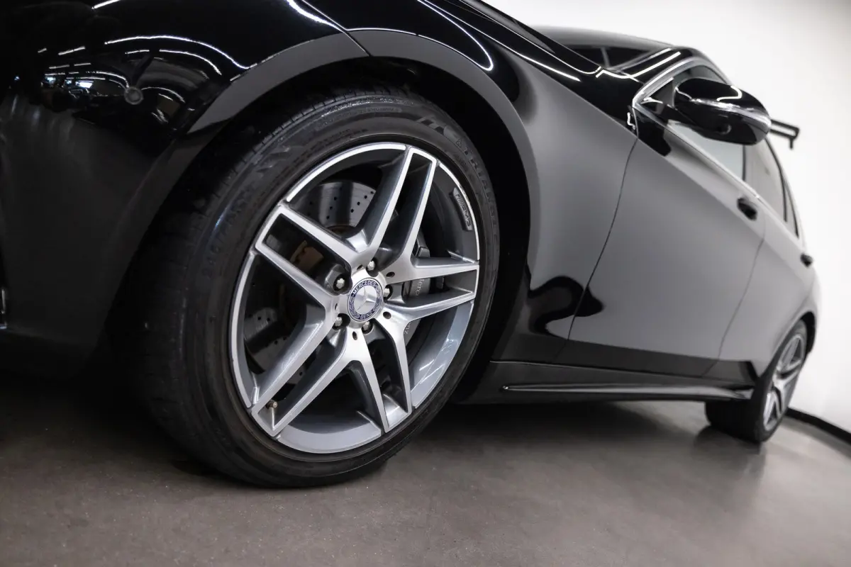 400 HYBRID Btw auto, (€ 32.190,08 Ex B.T.W) DEALER AUTO AANBIEDING