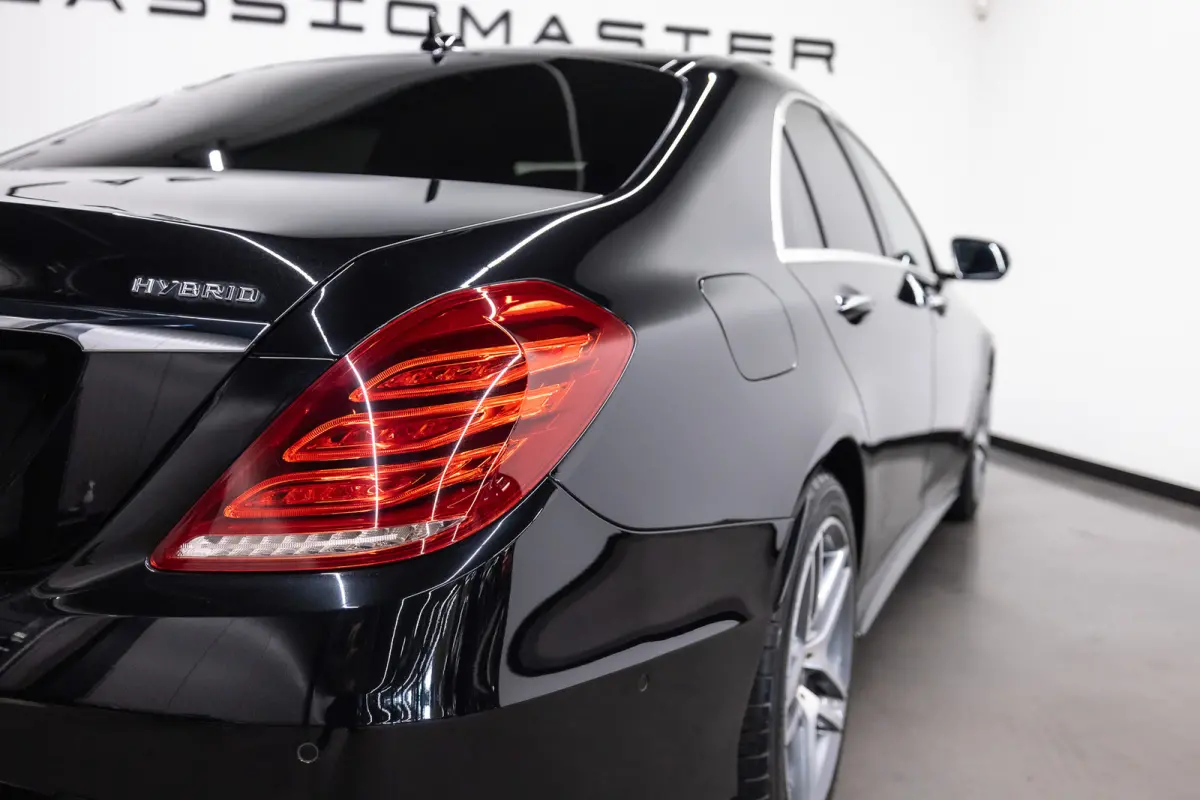 400 HYBRID Btw auto, (€ 32.190,08 Ex B.T.W) DEALER AUTO AANBIEDING