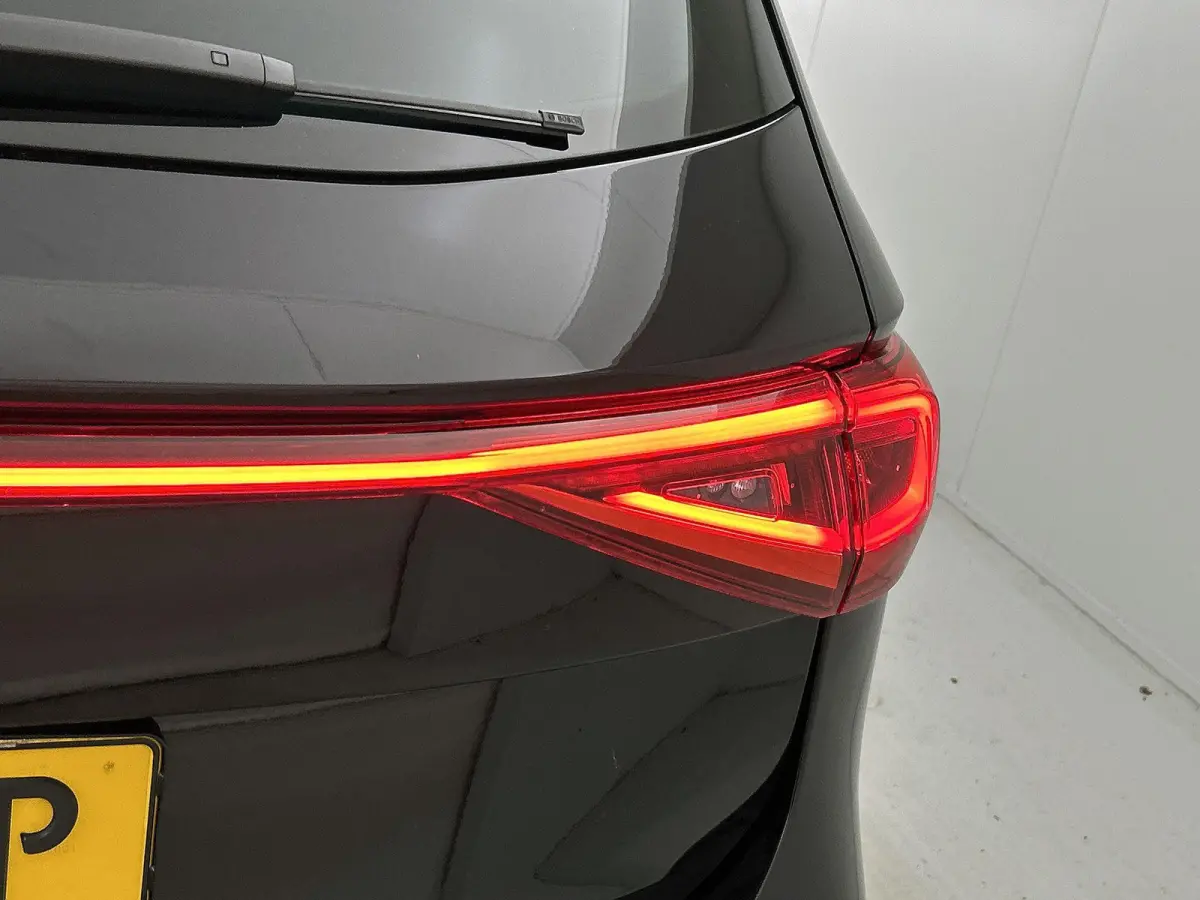 1.5 TSI Style Business Intense | 7 PERSOONS | AUTOMAAT | CAMERA | NAVIGATIE | DRAADLOOS TELEFOONLADER | APPLE CARPLAY | VIRTUAL COCKPIT
