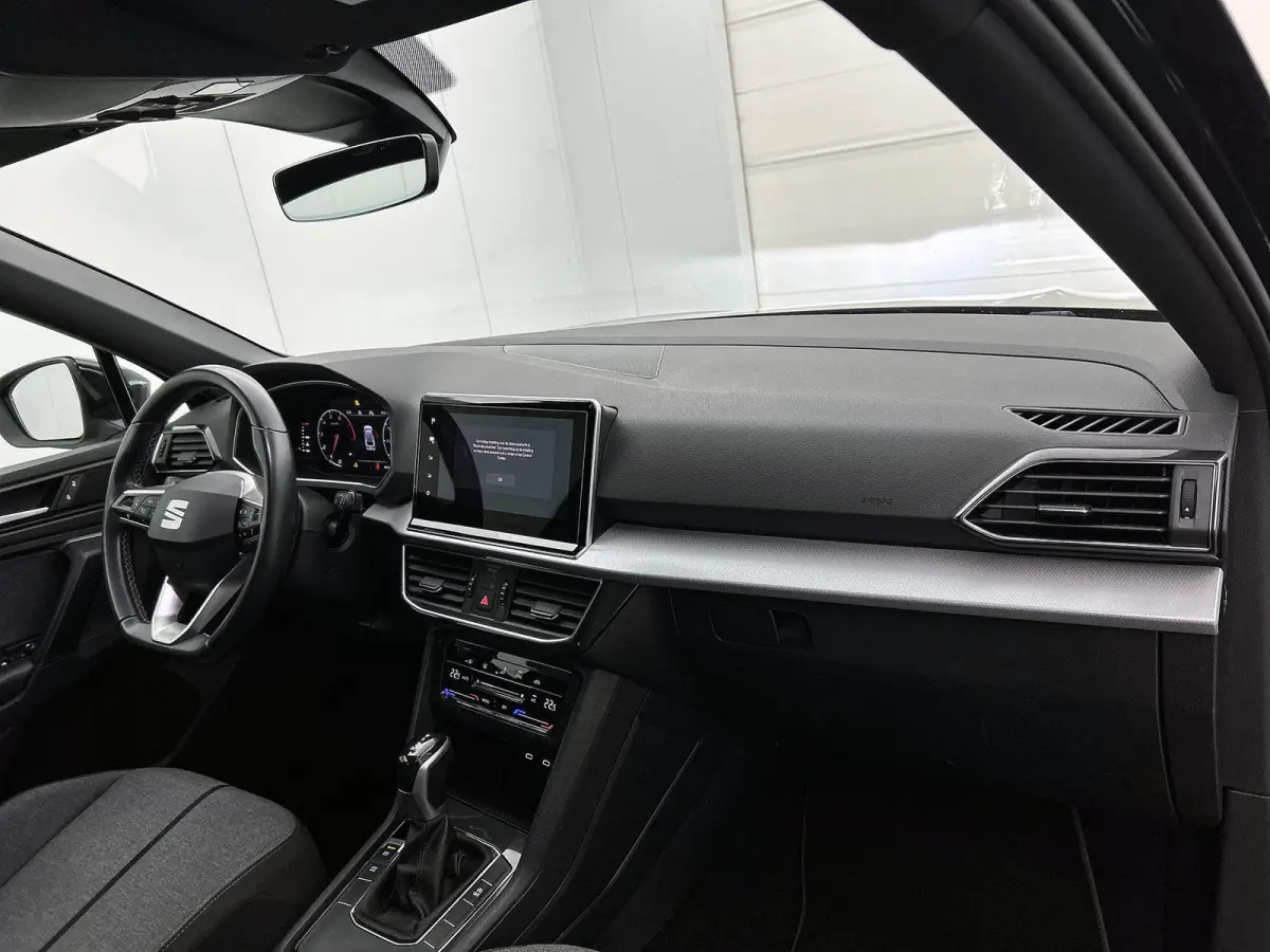 1.5 TSI Style Business Intense | 7 PERSOONS | AUTOMAAT | CAMERA | NAVIGATIE | DRAADLOOS TELEFOONLADER | APPLE CARPLAY | VIRTUAL COCKPIT