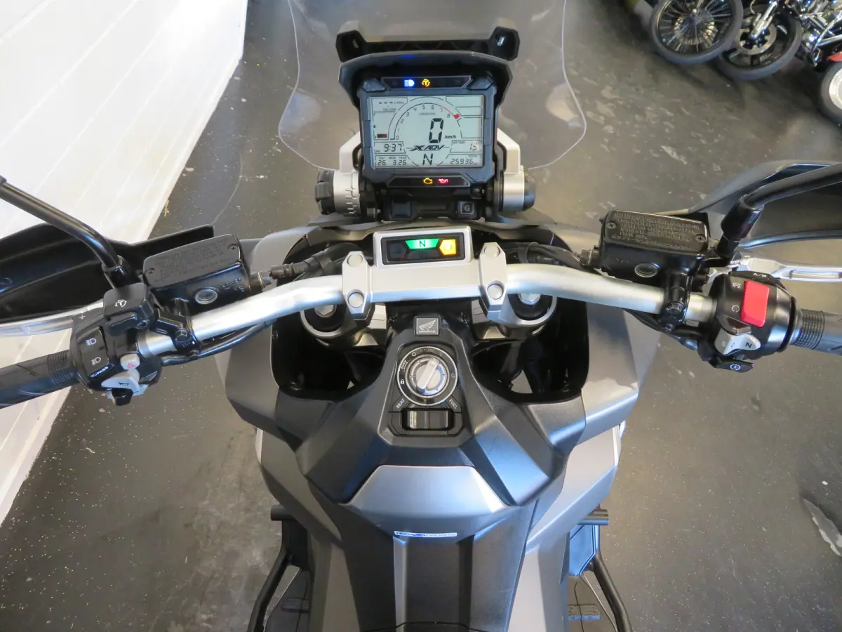 X-ADV 750 ABS DCT NIEUWSTAAT!!