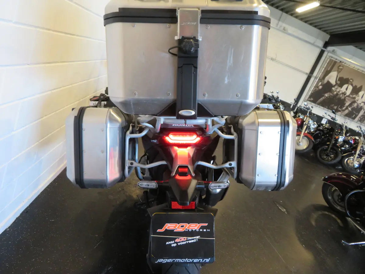 X-ADV 750 ABS DCT NIEUWSTAAT!!