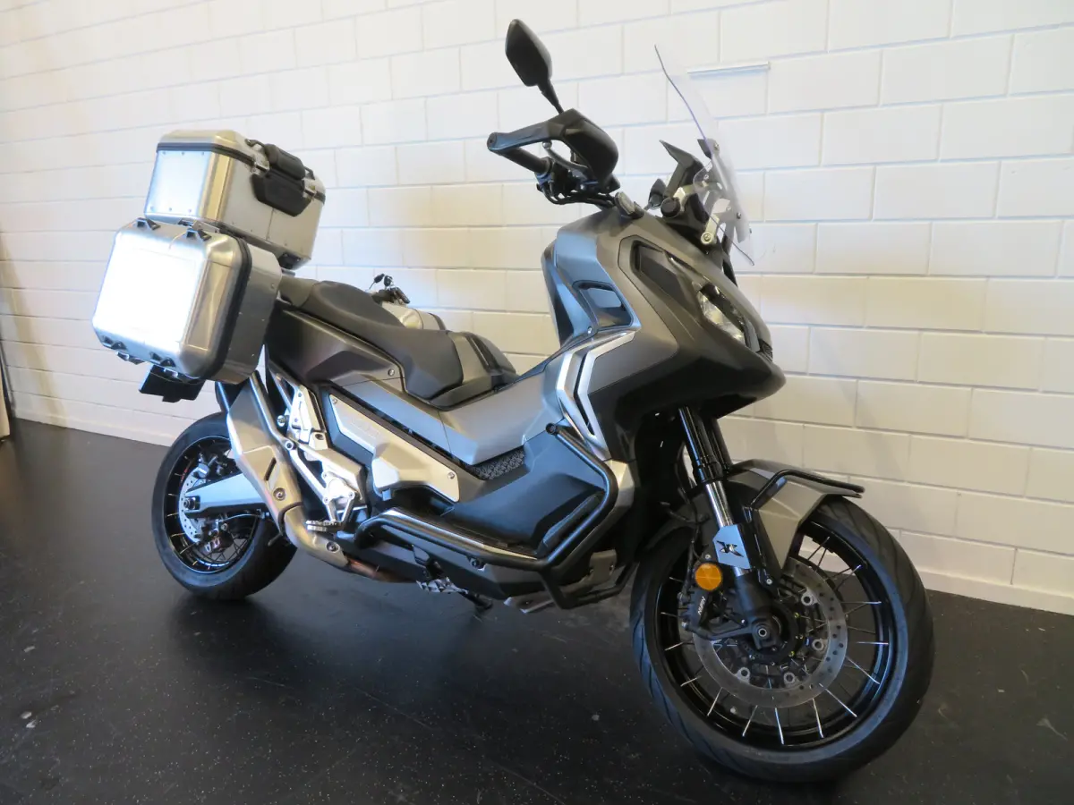 X-ADV 750 ABS DCT NIEUWSTAAT!!
