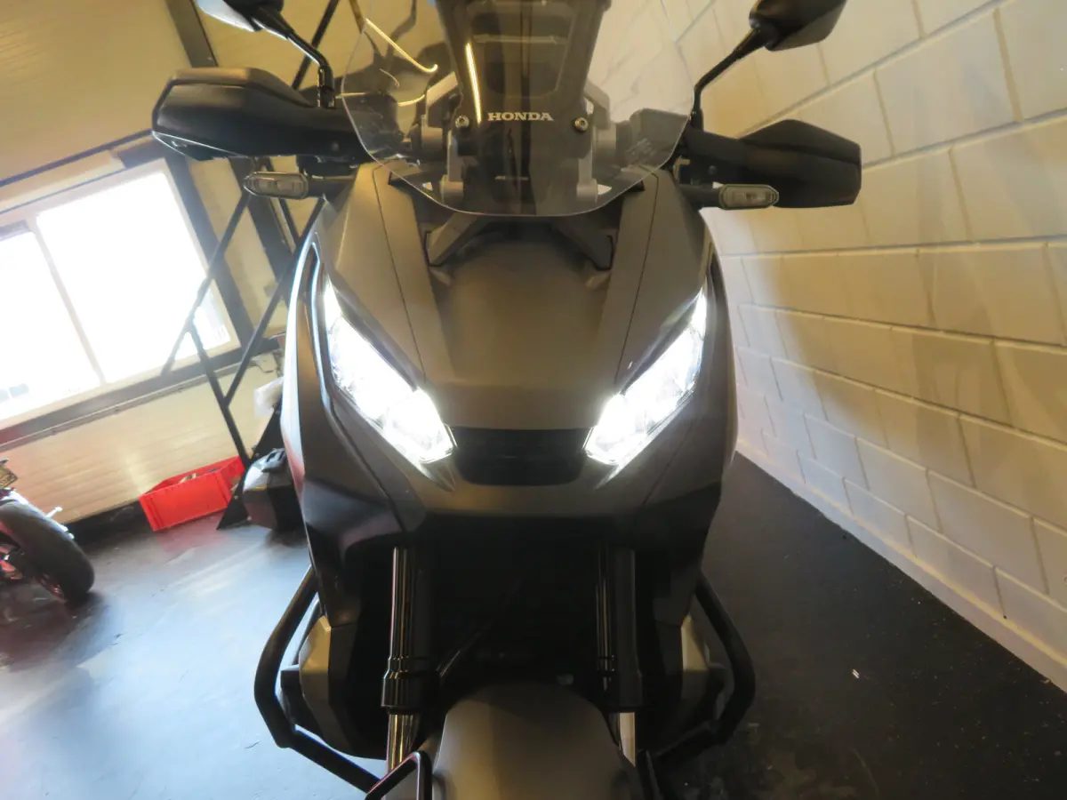 X-ADV 750 ABS DCT NIEUWSTAAT!!