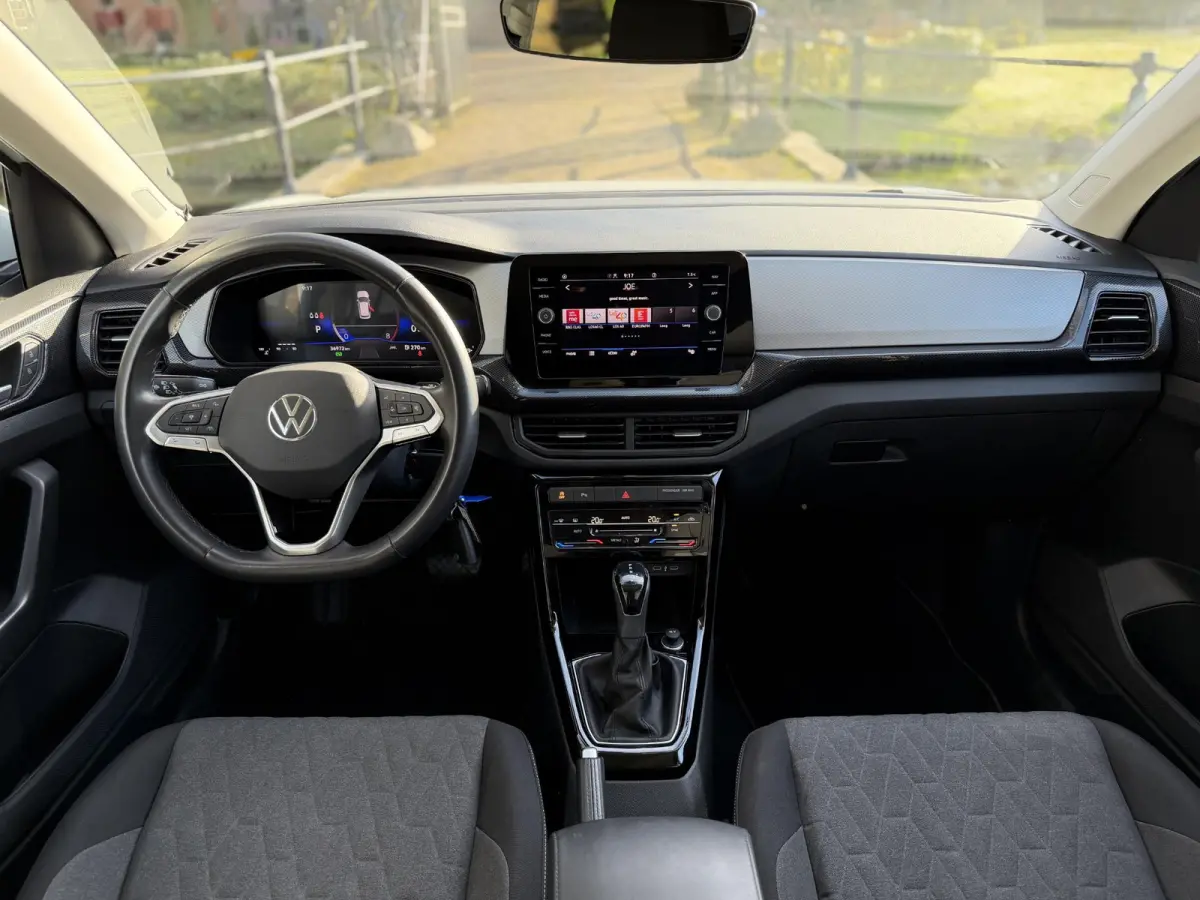1.0 TSI Life Edition | Clima | Adaptive Cruise Virtual Dashboard |