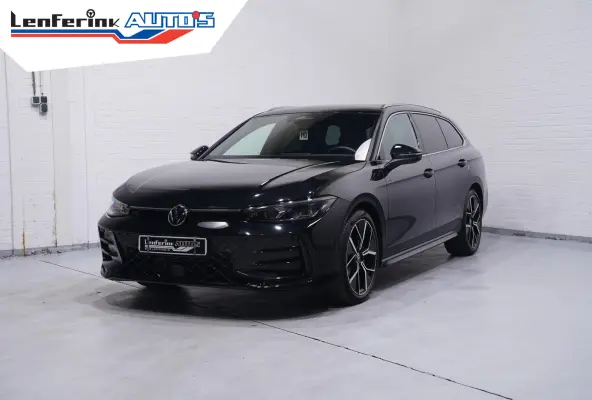 R-line 150 PK DSG Panodak camera IQ Light Stoel-/stuurverwarming Apple Carplay R-Line int./ext. 19 Inch