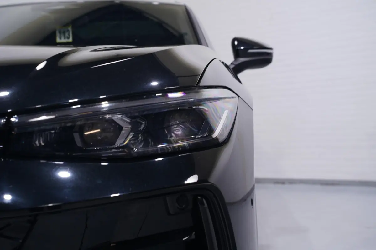 R-line 150 PK DSG Panodak camera IQ Light Stoel-/stuurverwarming Apple Carplay R-Line int./ext. 19 Inch