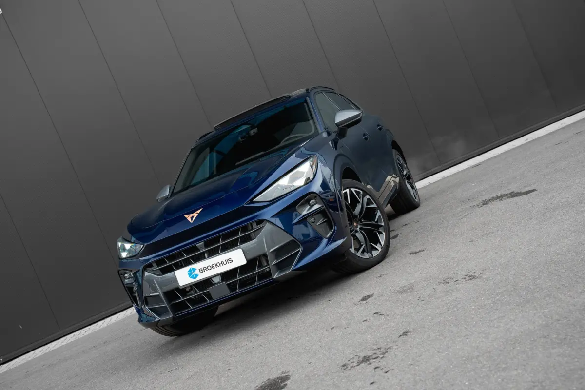 1.5 TSI e-Hybrid 272pk VZ Performance | Garantie t/m 2030 | Panoramadak | Trekhaak | 360 Camera | Sennheiser