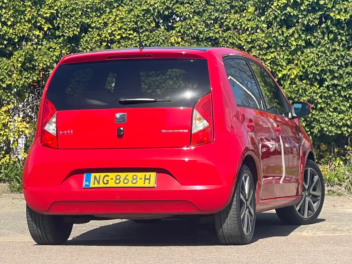 1.0 FR-line | Tornado Red | Airco/Bluetooth/LED - Lekker Sportief