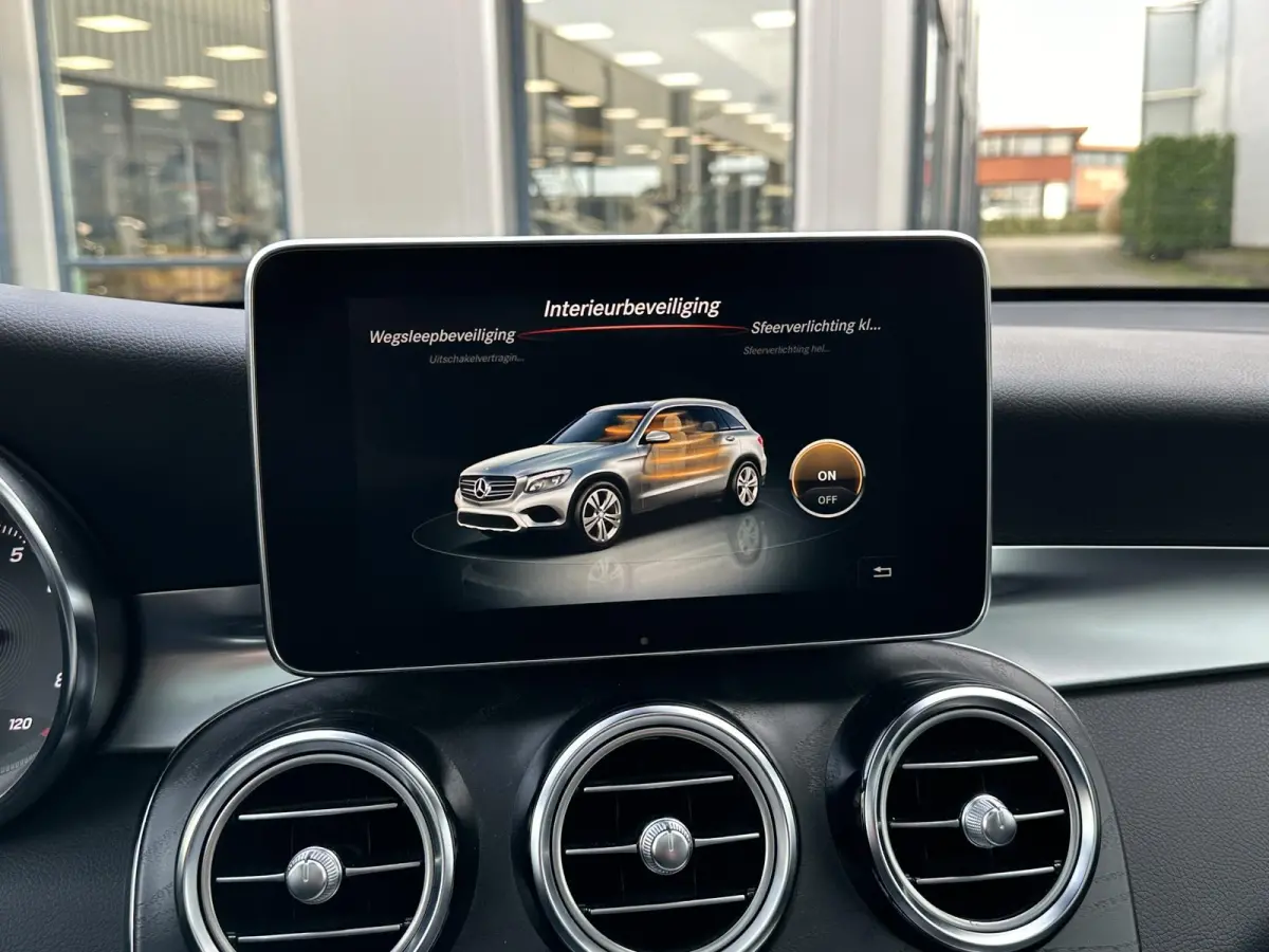 250 4MATIC AMG Sport Edition Premium Plus | NL Auto/2e Eig./Leder/Navi/Camera/Pano.Dak/Clima/Cruise